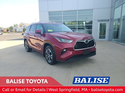 Used 2022 Toyota Highlander XLE