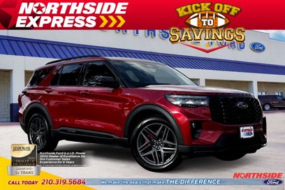 New 2025 Ford Explorer ST-Line w/ Premium Package