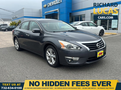Used 2013 Nissan Altima 2.5 SV w/ 2.5SV Convenience Pkg