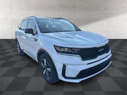 Used 2023 Kia Sorento S w/ Panoramic Sunroof Package