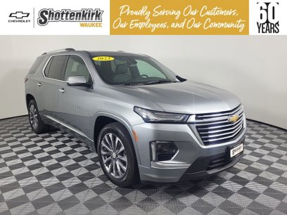 Certified 2023 Chevrolet Traverse Premier w/ LPO, Floor Liner Package