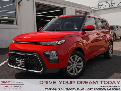 Used 2022 Kia Soul LX