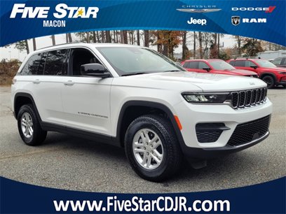New 2025 Jeep Grand Cherokee Laredo w/ Luxury Tech Group I