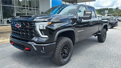 New 2025 Chevrolet Silverado 2500 ZR2 w/ Technology Package