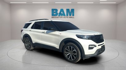 Used 2022 Ford Explorer ST-Line w/ Class IV Trailer Tow Package