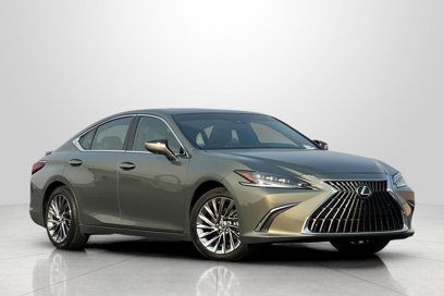 Used 2025 Lexus ES 300h Ultra Luxury