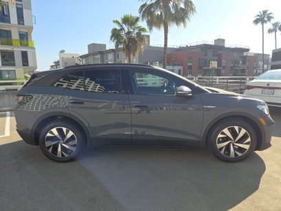 New 2025 Volkswagen ID.4 Pro