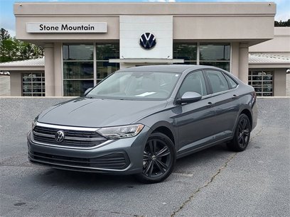 Certified 2024 Volkswagen Jetta SE w/ Panoramic Sunroof Package