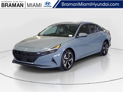 Certified 2023 Hyundai Elantra SEL w/ Convenience Package