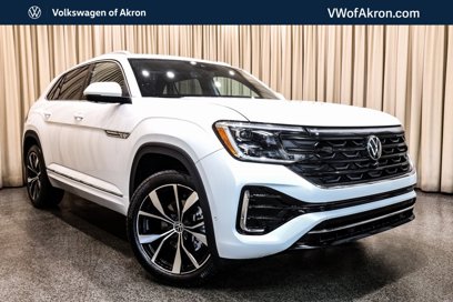 New 2024 Volkswagen Atlas Cross Sport SEL Premium R-Line