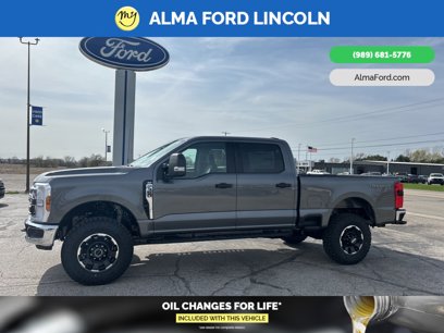 New 2025 Ford F350 XLT