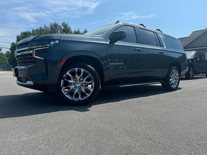 Used 2021 Chevrolet Suburban LT w/ LT Signature Package