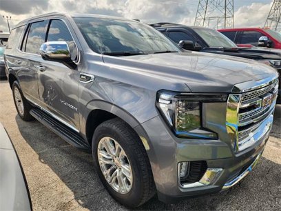 Used 2022 GMC Yukon SLT w/ SLT Premium Package