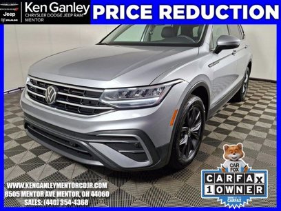 Used 2022 Volkswagen Tiguan SE w/ Panoramic Sunroof Package