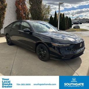 New 2025 Honda Accord SE