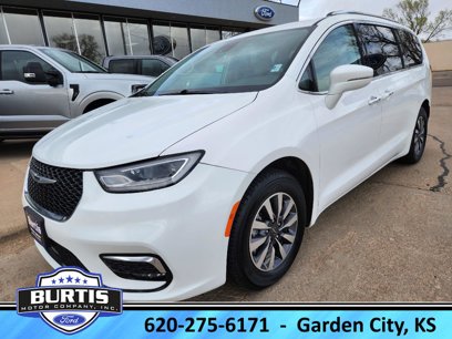 Used 2021 Chrysler Pacifica Touring-L
