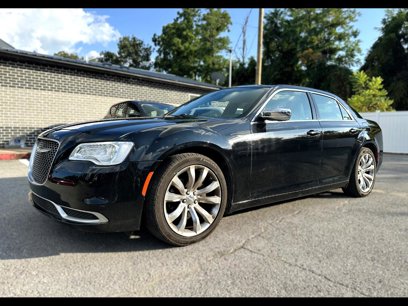 Used 2018 Chrysler 300 Touring w/ Chrome Appearance Package