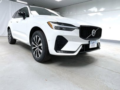 New 2024 Volvo XC60 B5 Plus w/ Protection Package Premier