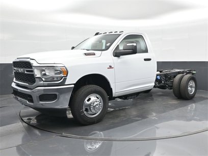 New 2024 RAM 3500 Tradesman w/ Safety Group
