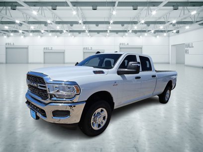 New 2024 RAM 2500 Tradesman w/ Chrome Appearance Group