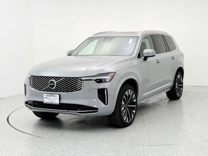 New 2025 Volvo XC90 B5 Plus w/ Protection Package Premier