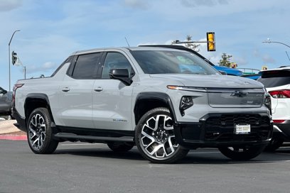 New 2025 Chevrolet Silverado EV RST