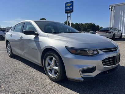 Used 2018 Chevrolet Malibu LS