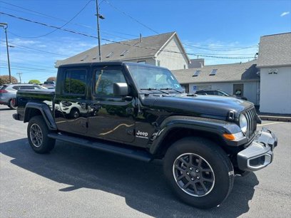 Certified 2022 Jeep Gladiator Overland w/ Popular Equipment Package