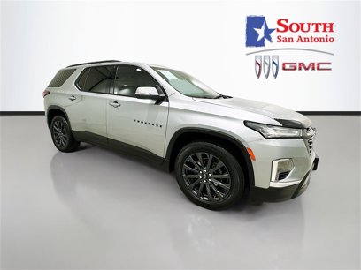 Used 2023 Chevrolet Traverse RS