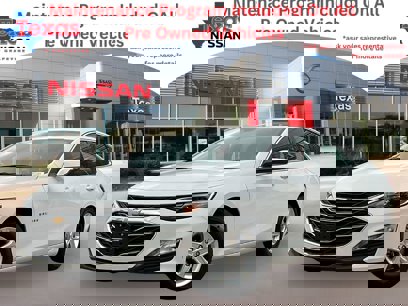 Used 2023 Chevrolet Malibu LT w/ Driver Confidence Package