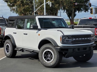 New 2024 Ford Bronco Badlands