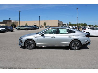 New 2024 Hyundai Sonata SEL