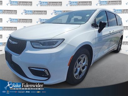 Used 2024 Chrysler Pacifica Limited