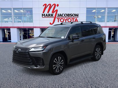 Used 2024 Lexus LX 600 4WD w/ Premium Package