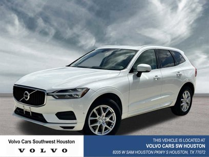 Used 2018 Volvo XC60 T5 Momentum w/ Vision Package