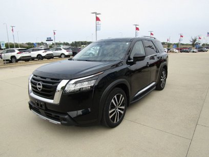 Used 2024 Nissan Pathfinder Platinum w/ Lighting Package (N93)