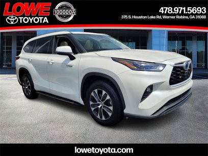 Used 2021 Toyota Highlander XLE