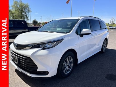 Used 2023 Toyota Sienna LE