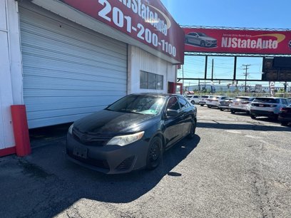 Used 2014 Toyota Camry LE