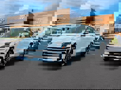 New 2025 Hyundai Ioniq 6 SEL