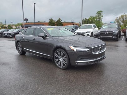 Certified 2022 Volvo S90 B6 Inscription w/ Advanced Package