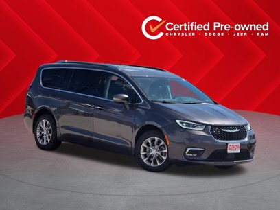 Used 2021 Chrysler Pacifica Touring-L
