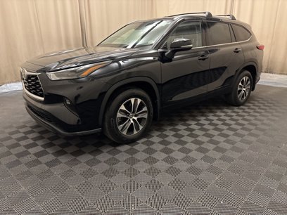 Used 2022 Toyota Highlander XLE
