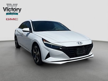 Used 2023 Hyundai Elantra SEL w/ Convenience Package