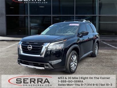Used 2024 Nissan Pathfinder SL