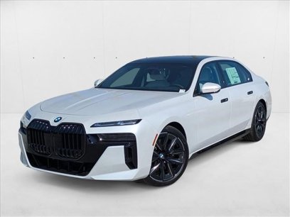 New 2025 BMW 760i xDrive