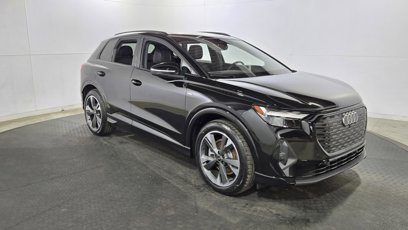 Used 2024 Audi Q4 e-tron Premium w/ Convenience Package