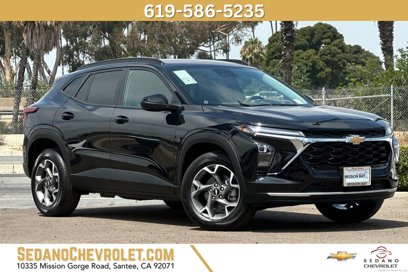 New 2025 Chevrolet Trax LT w/ Sunroof Package