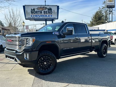 Used 2021 GMC Sierra 2500 Denali w/ Denali Ultimate Package