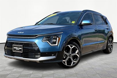 Used 2023 Kia Niro SX Touring